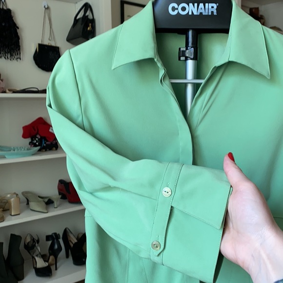 Green Blouse 3/4 Length Sleeve - Picture 2 of 5
